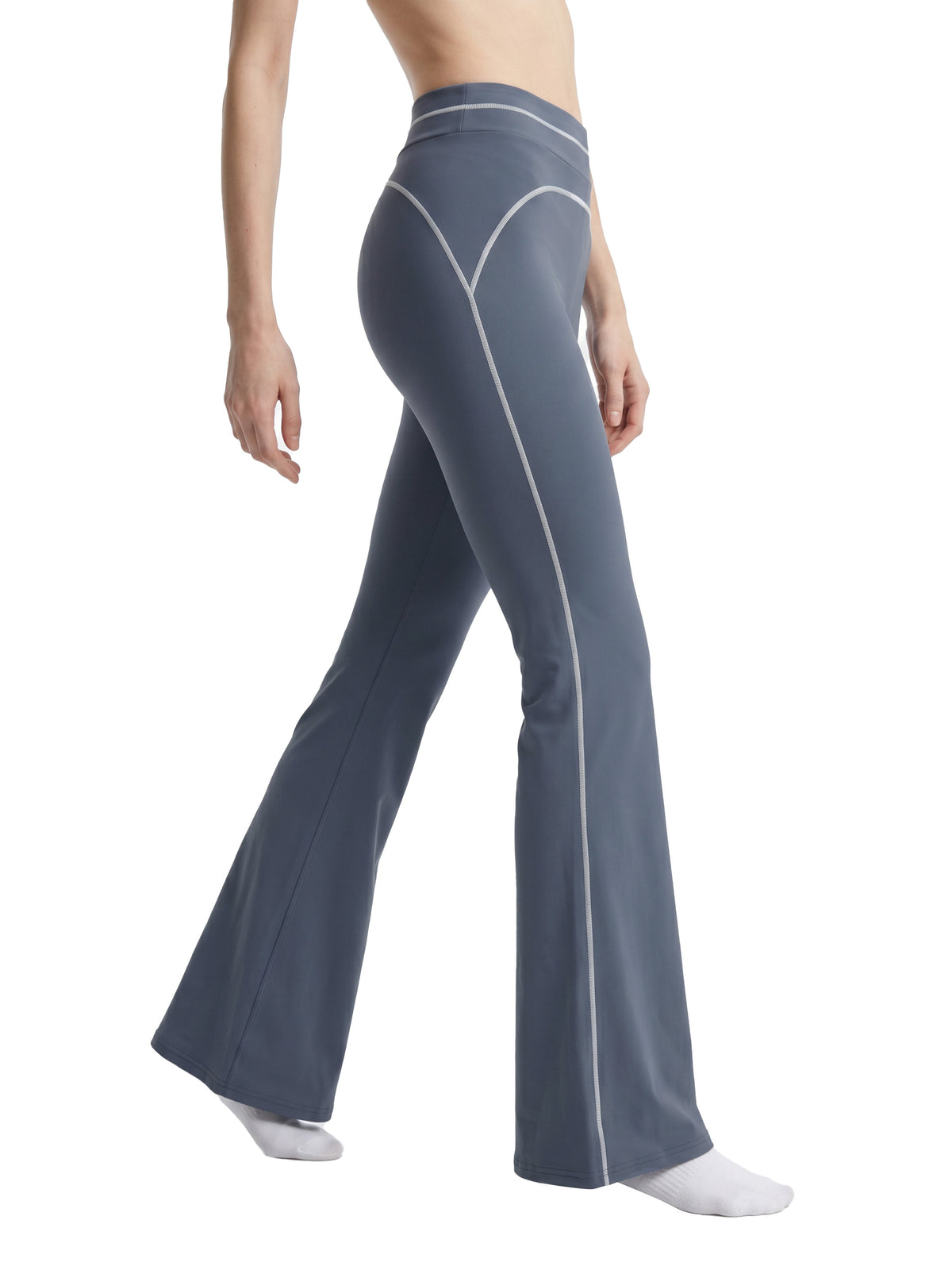 Women’s High-Rise Flared Performance Pants